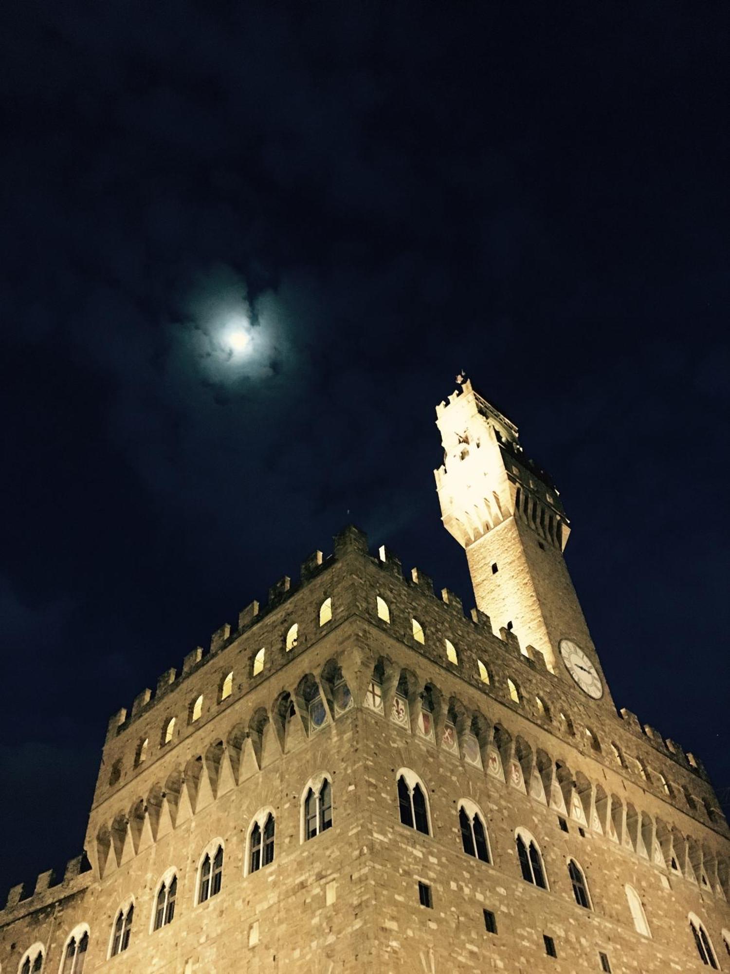 Cozy Duomo Dante Uffizi Firenze Central Exterior foto