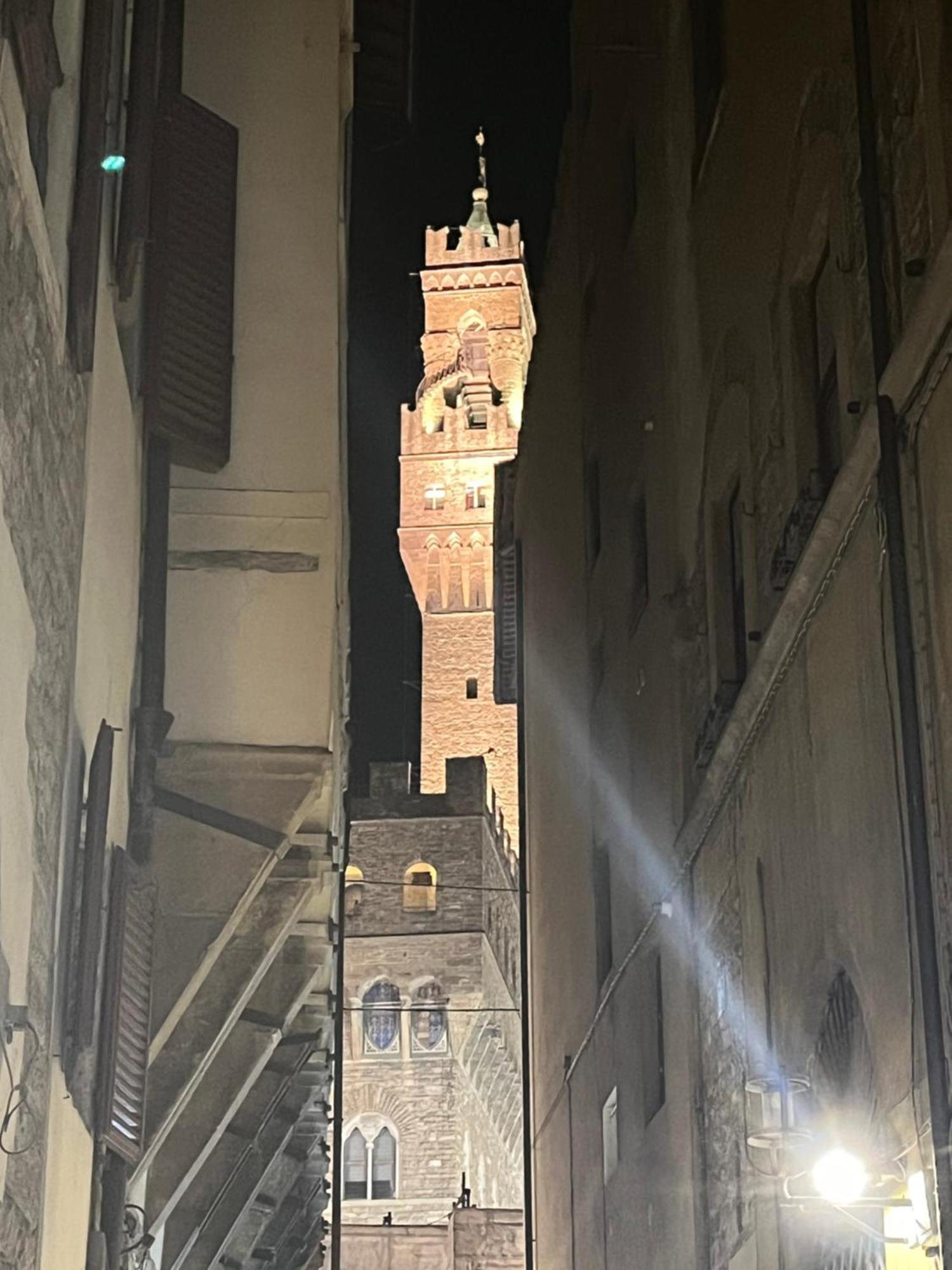Cozy Duomo Dante Uffizi Firenze Central Exterior foto
